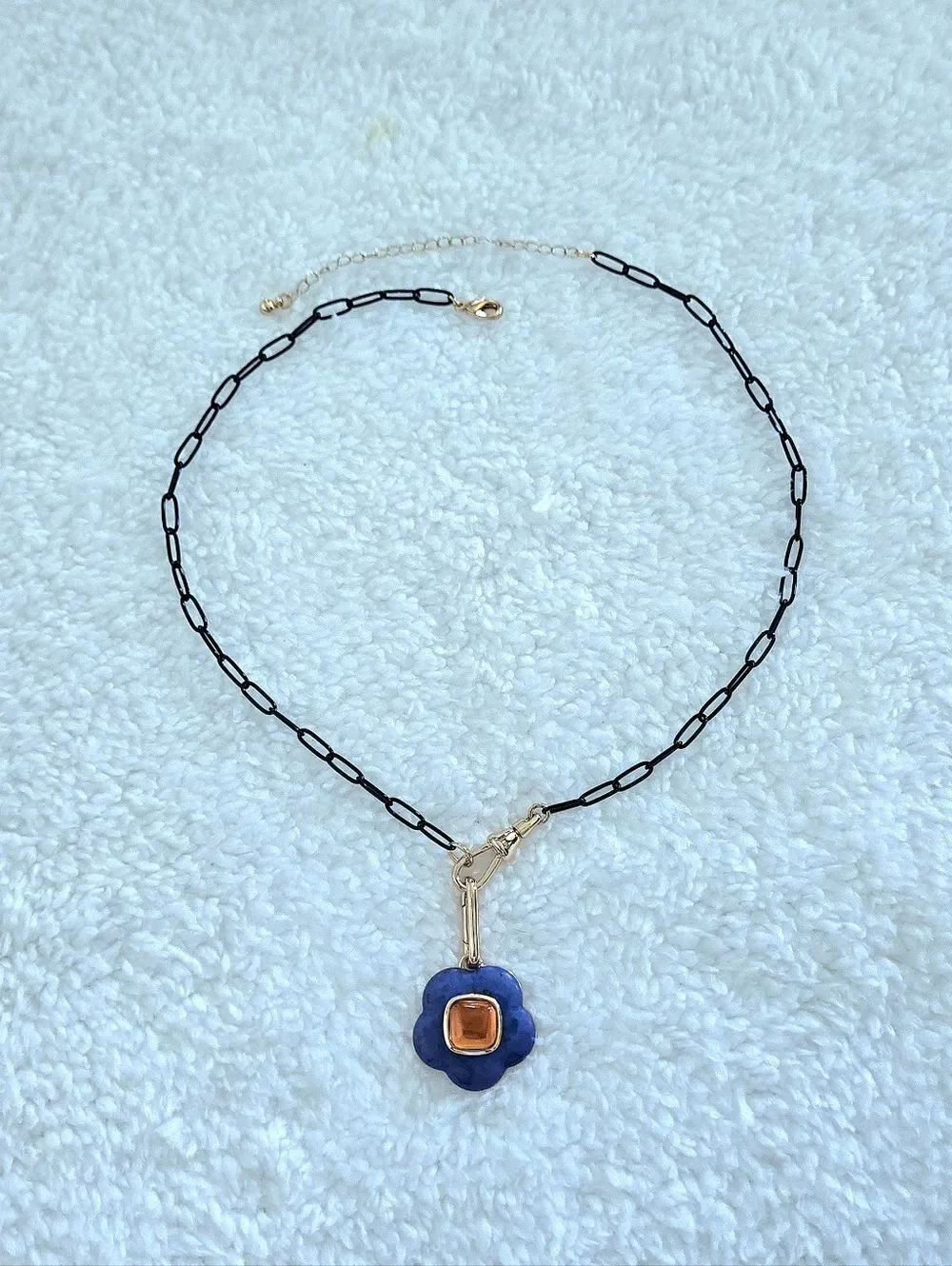 Blue💙 Flower🏵 Pendant Necklace on Black🖤 Paperclip📎 Chain⛓️ - NWOT
